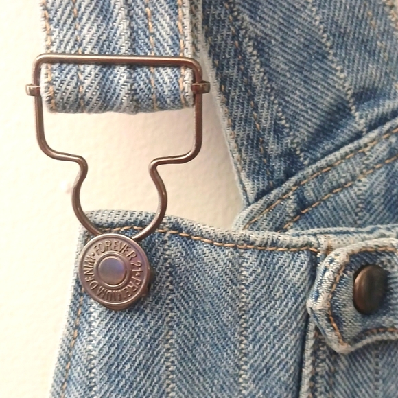 Denim Distressed Overalls FOREVER 21 - Picture 6 of 7